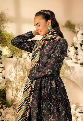 Woman 3 Pcs printed suit